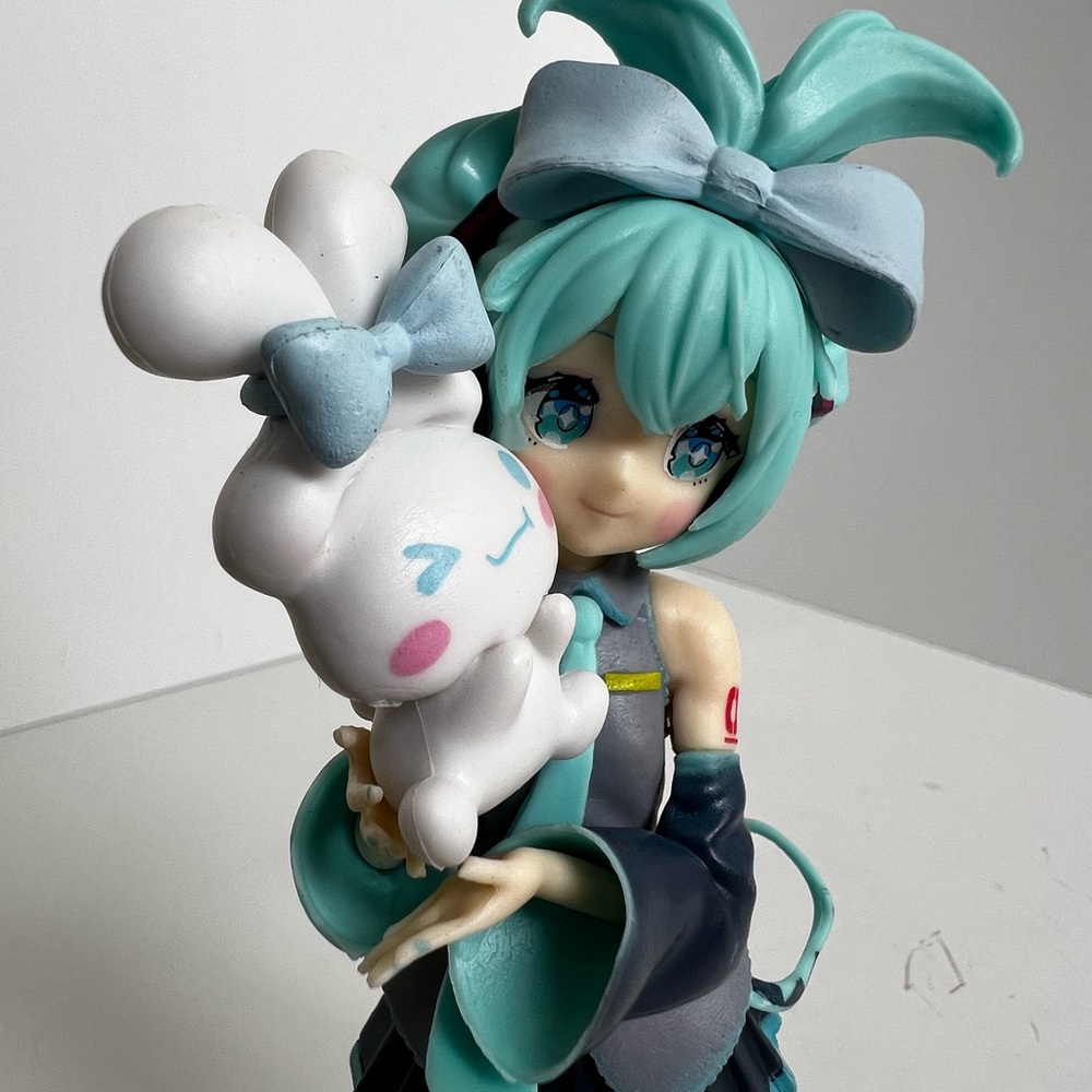 Hatsune Miku Cinnamoroll  Figure Luminasta  Miku Series SEGA  SANRIO  Japan